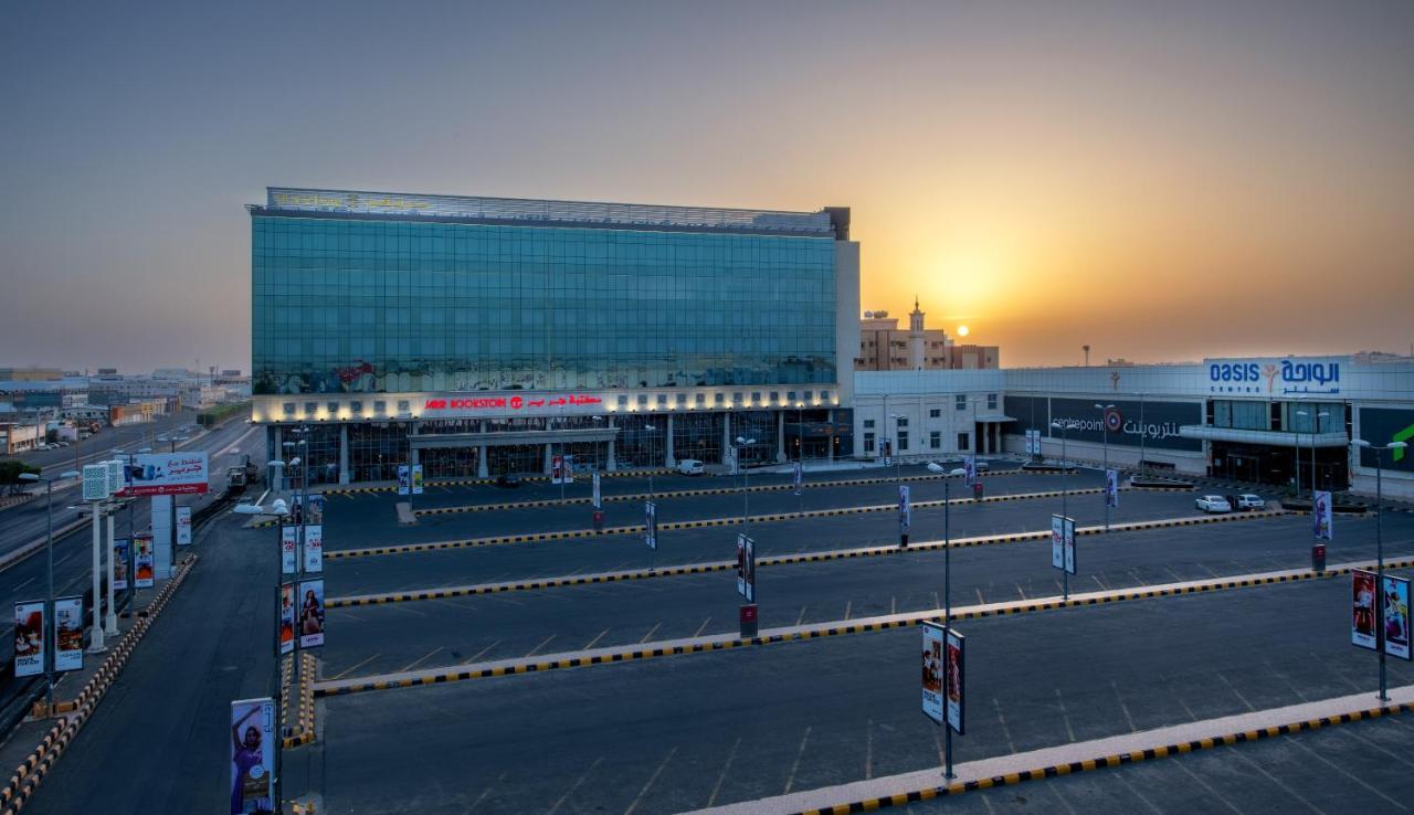 Nivel Hotel Abha Khamis Mushait Exterior photo Al-Batool International Airport