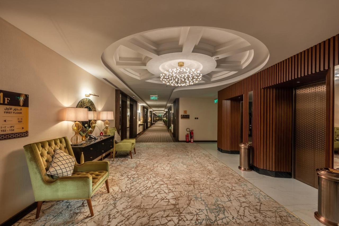Nivel Hotel Abha Khamis Mushait Exterior photo The interior of the hotel
