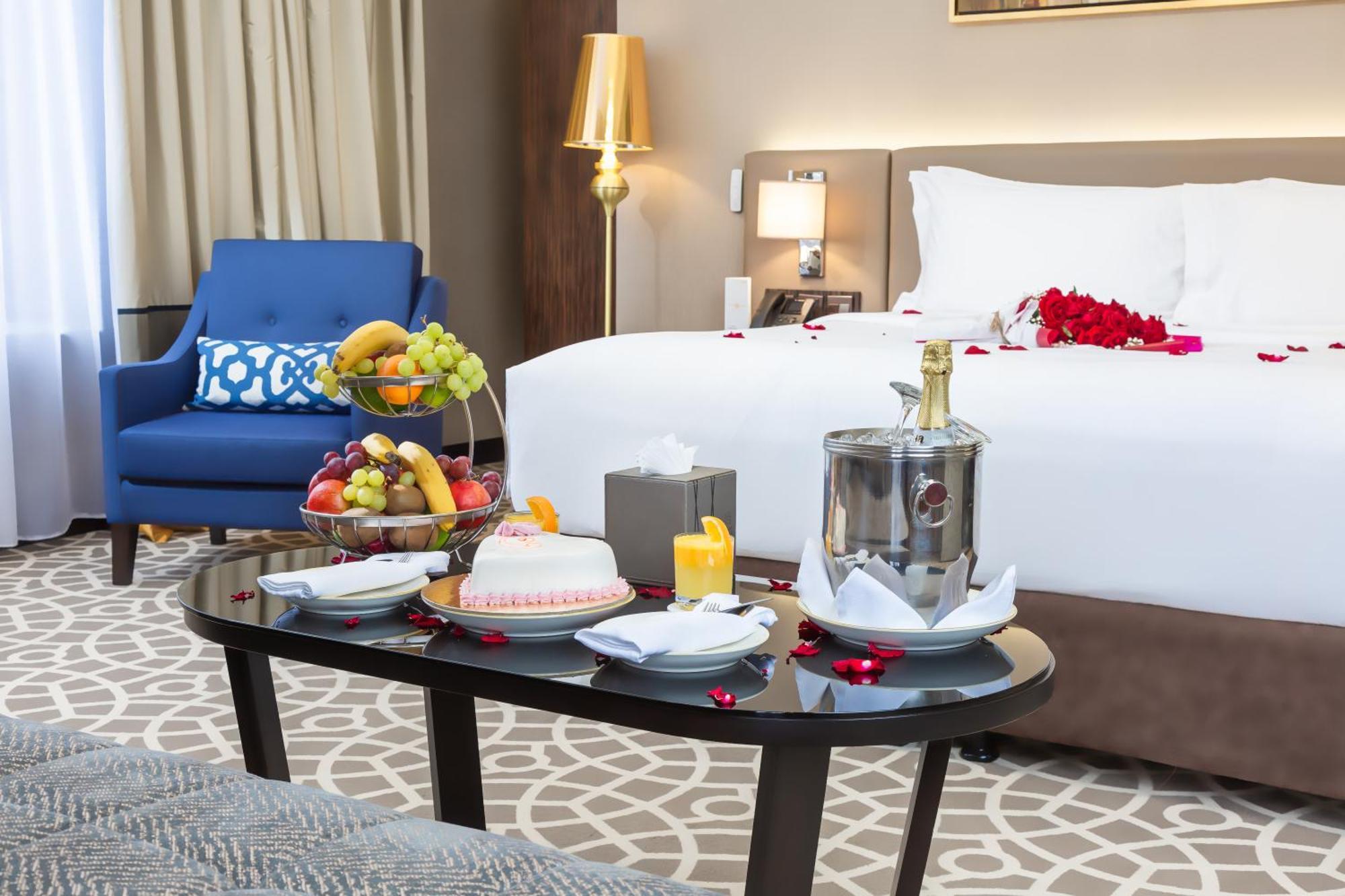 Nivel Hotel Abha Khamis Mushait Exterior photo A room at the hotel